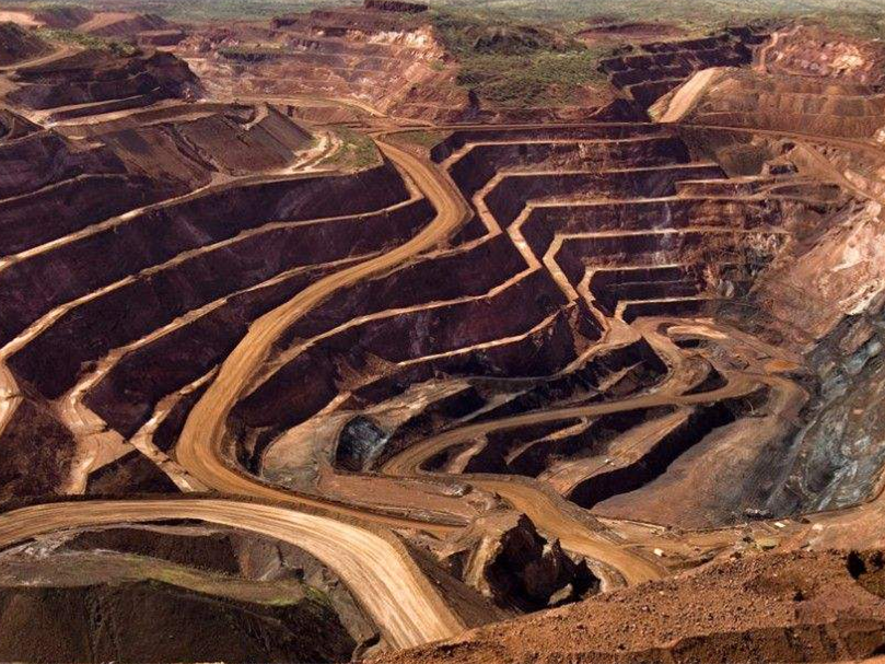 网络时钟服务器在深井开采中的实际应用效果如何？